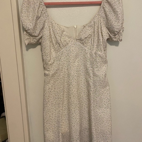 Princess Polly Dresses & Skirts - Princess Polly Floral Dress